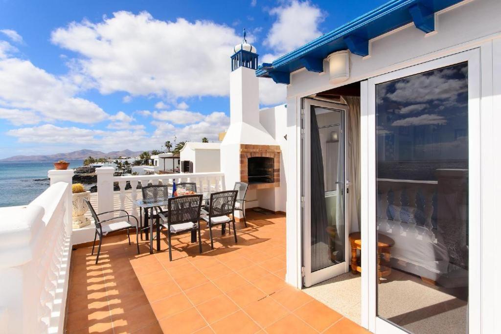 Balcon Al Mar Apartment Tias Bagian luar foto